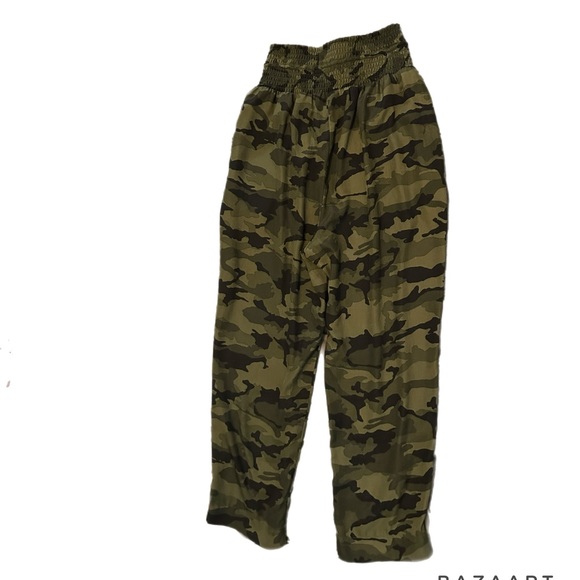 WAYF camo pants - Picture 4 of 8